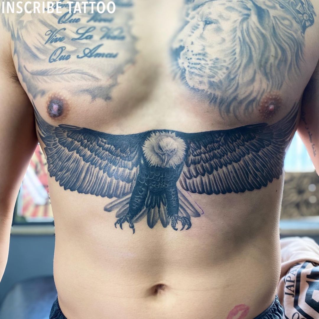 お腹にイーグルのタトゥー Black Grey ブラック グレー New List ギャラリー 一覧インスクライブのタトゥー の実績を紹介しています 指定のデザインのカテゴリーが一覧で表示されます